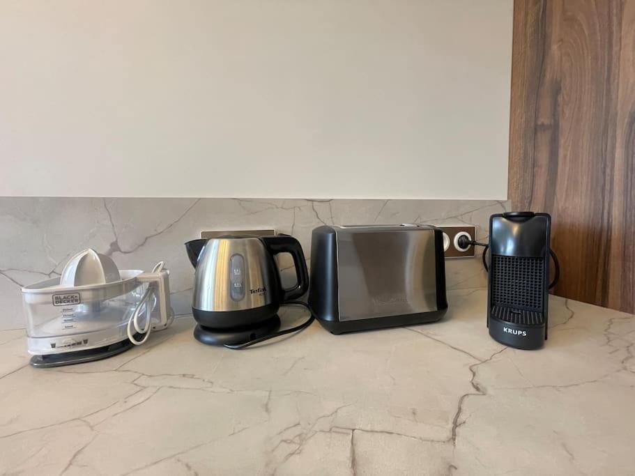 Apartament Le Mont-Veyrier, Parking Et Vue Annecy Zewnętrze zdjęcie